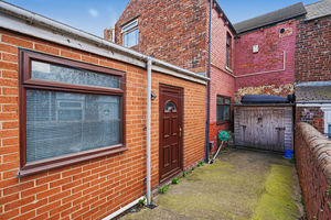 Photo 26- click for photo gallery